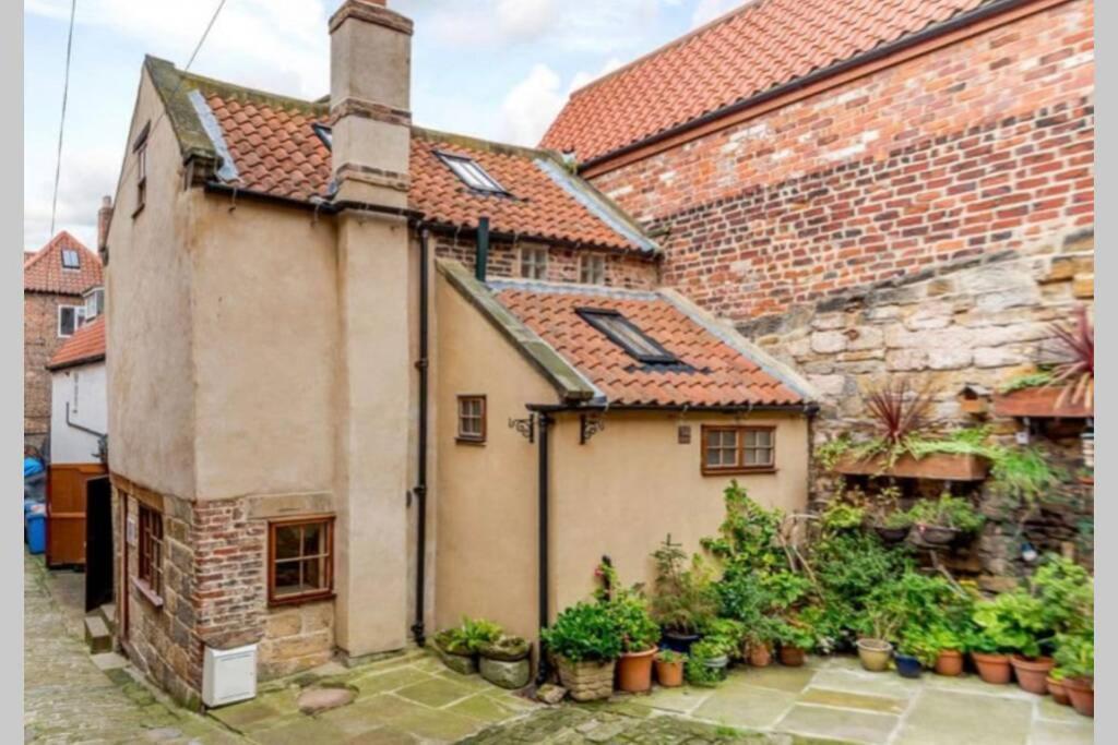 The Cow House - In The Heart Of Whitby Villa ภายนอก รูปภาพ