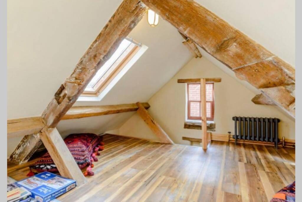 The Cow House - In The Heart Of Whitby Villa ภายนอก รูปภาพ